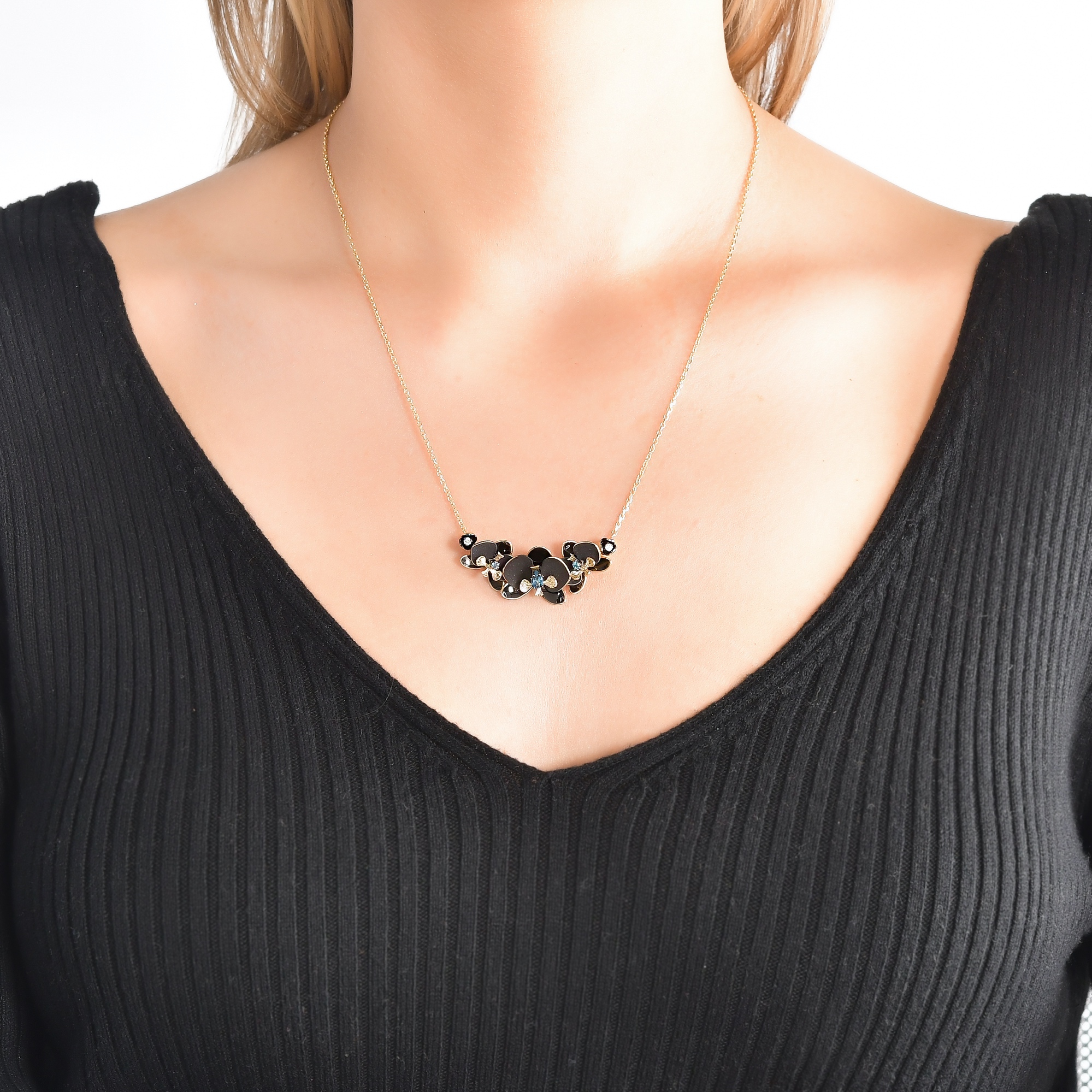 Black Orchid колье
