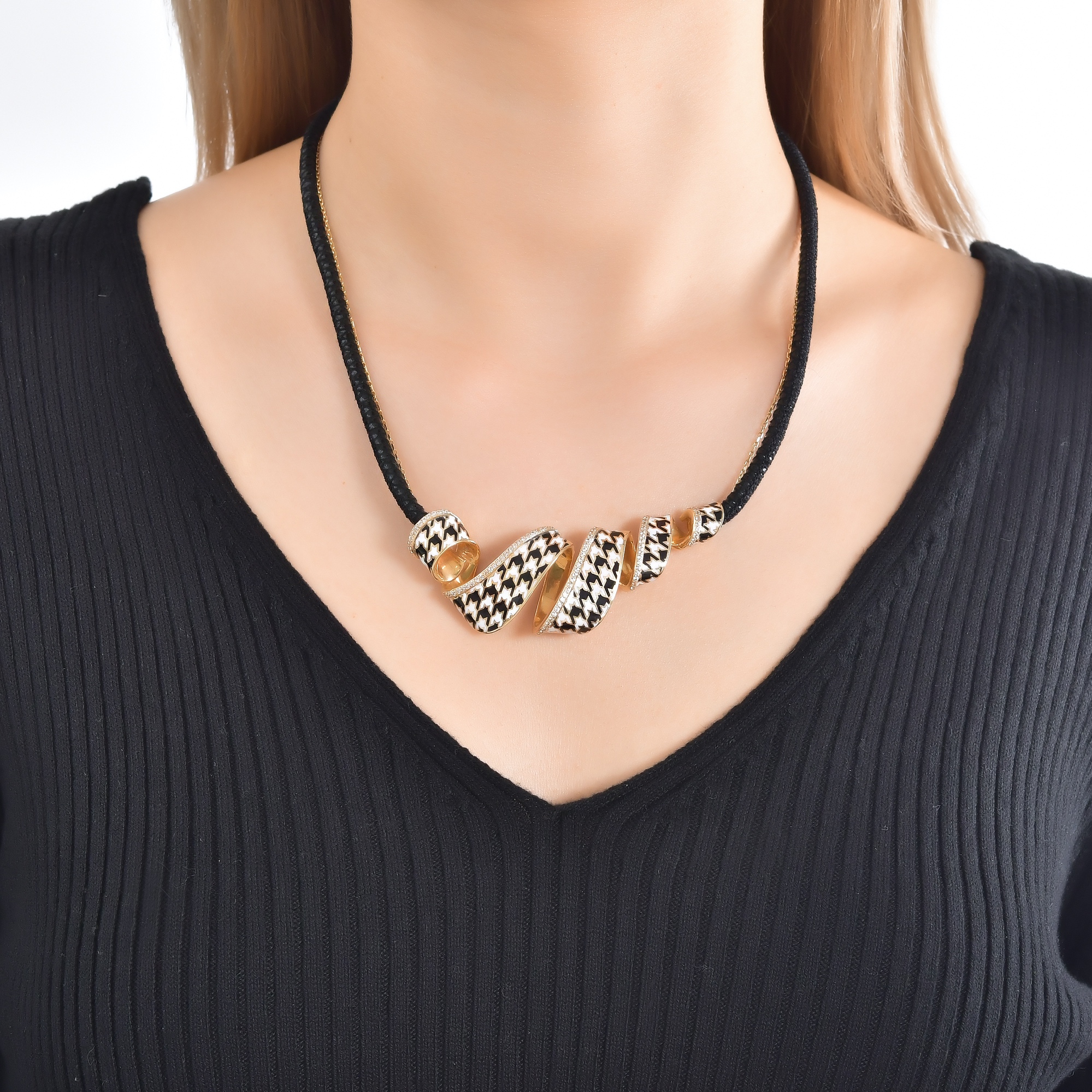 Pied De Poule колье