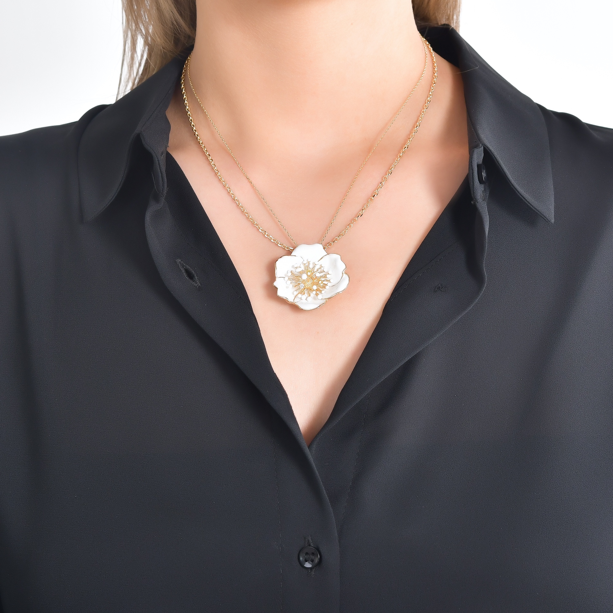 White Dreams колье