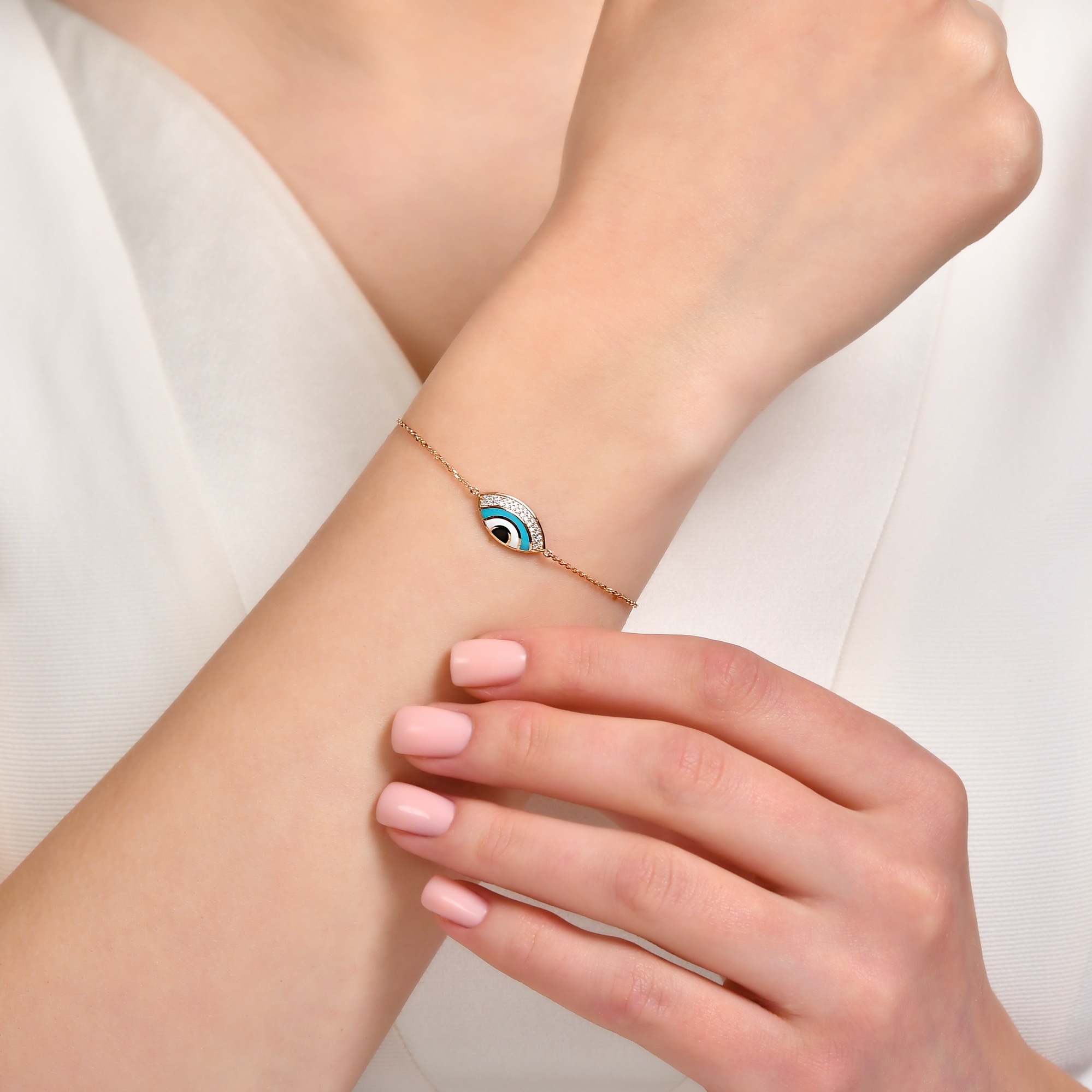 Eyes On You браслет