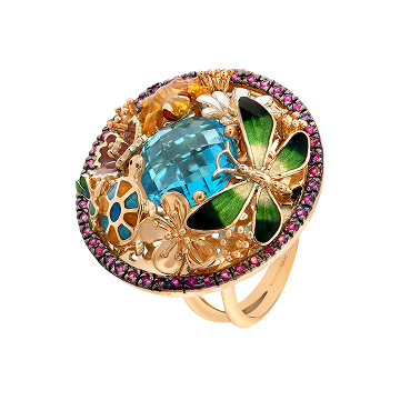 Золотое кольцо с бриллиантами в форме цветка